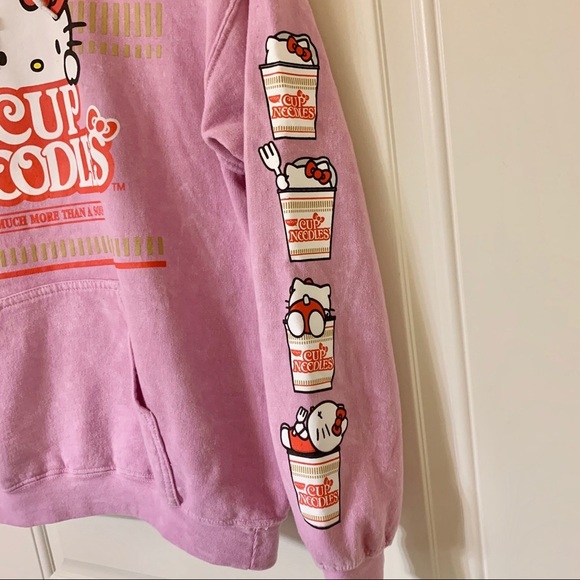 🎀 Hello Kitty x Nissin Cup Noodles Pink Pullover Hoodie Small - Picture 5 of 16
